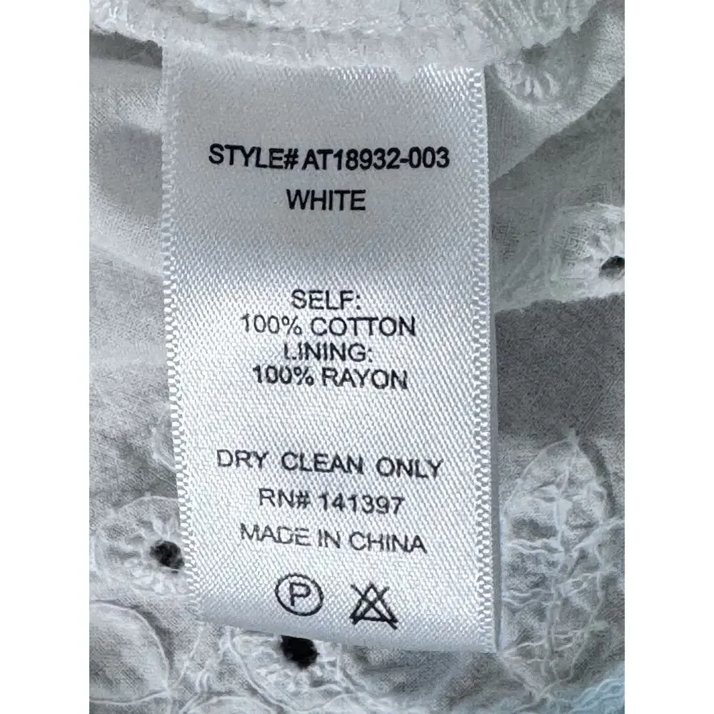 ASTR The Label White Tie Eyelet Blouse Size XL Fits Like Medium Cottagecore Boho
